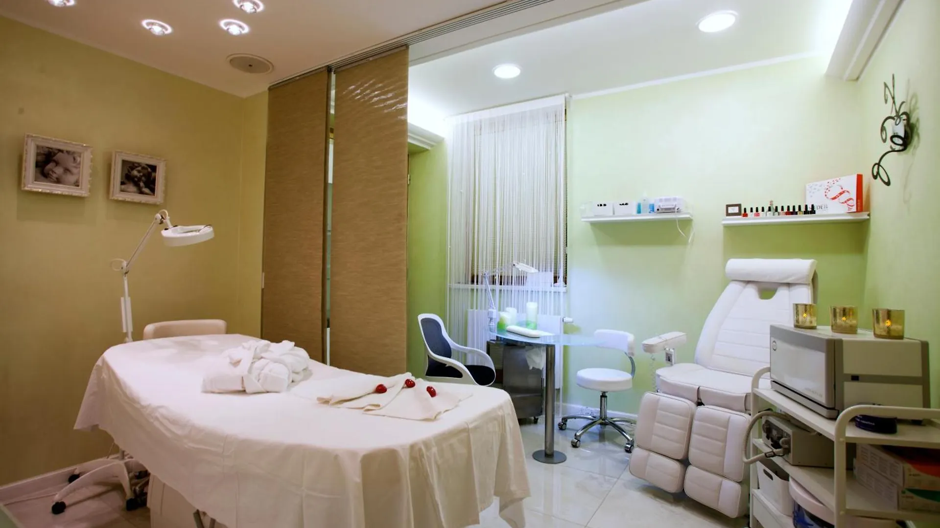 Hotel Ambiente Wellness & Spa Karlovy Vary Czech Republic