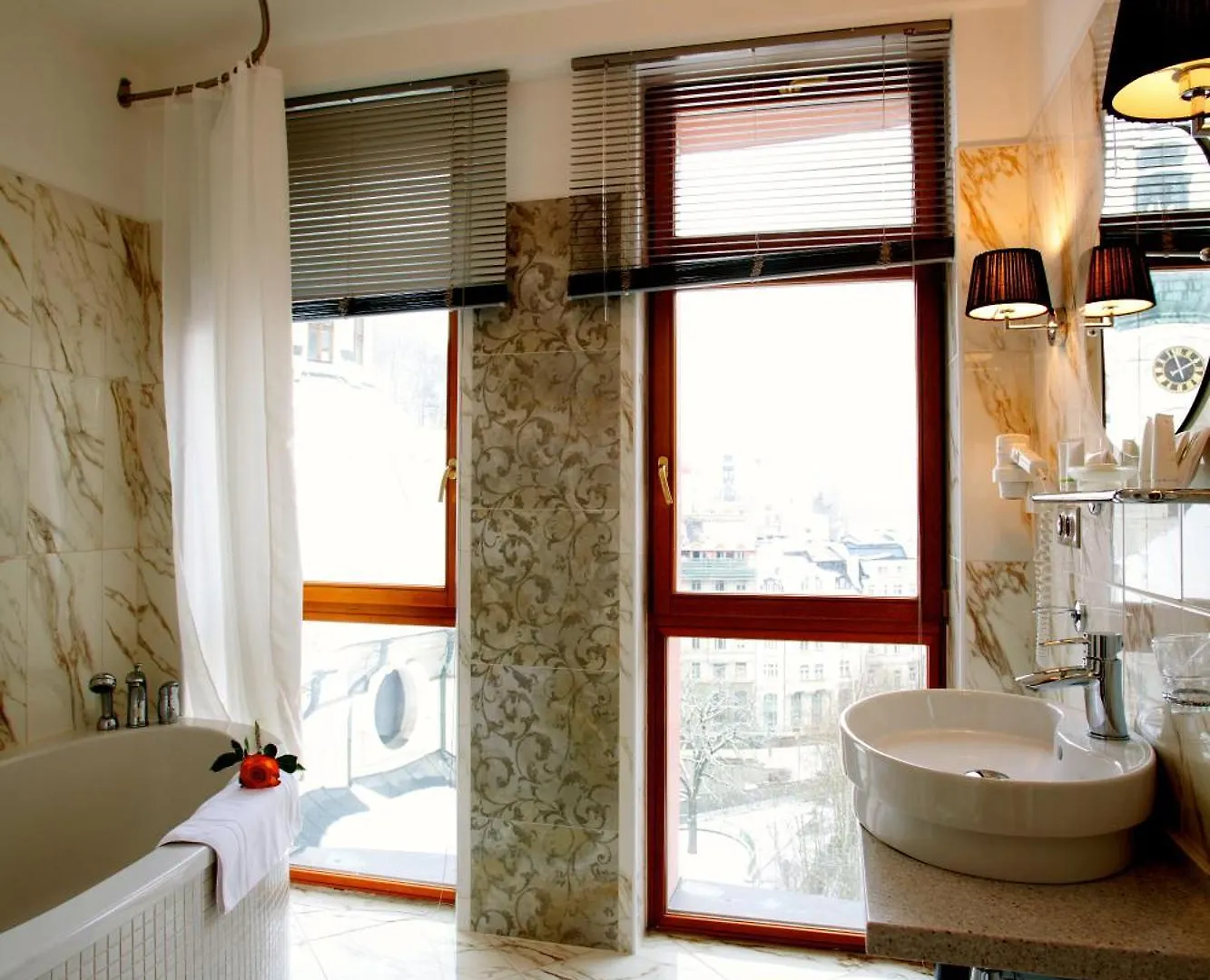 Hotel Ambiente Wellness & Spa Karlovy Vary 4*,
