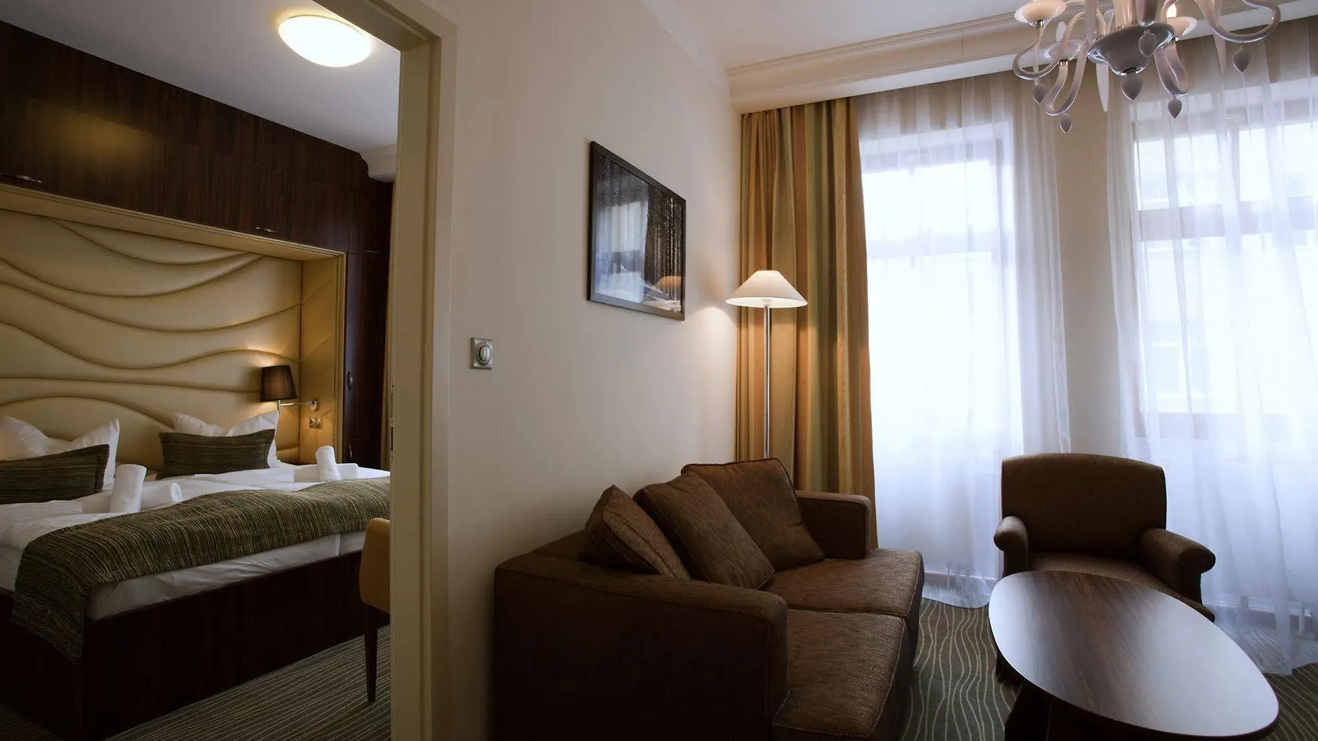 Hotel Ambiente Wellness & Spa Karlovy Vary 4*,